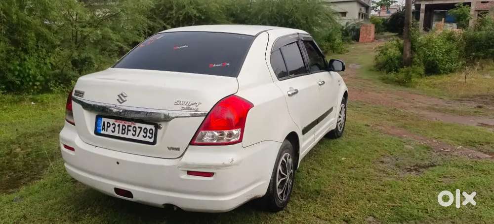 Maruti Suzuki Dzire 2010 1.2 Range