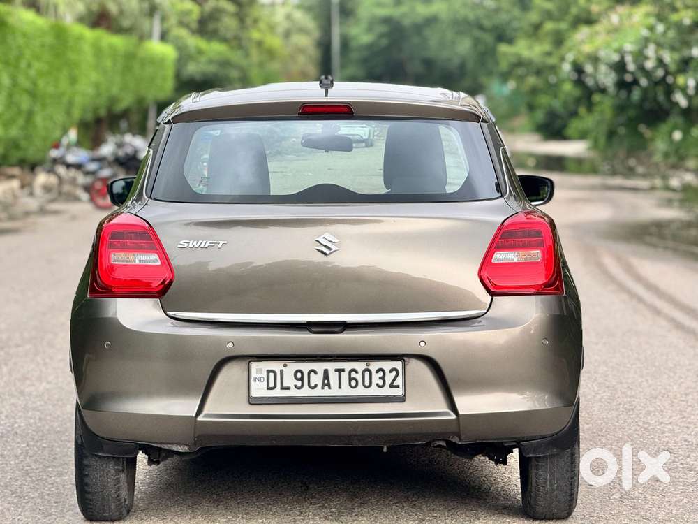Maruti Suzuki Swift Vxi Optional, 2020, Petrol