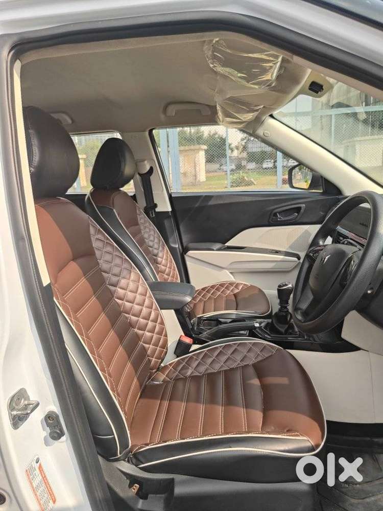 Mahindra Xuv 3xo Mx3, 2025, Petrol