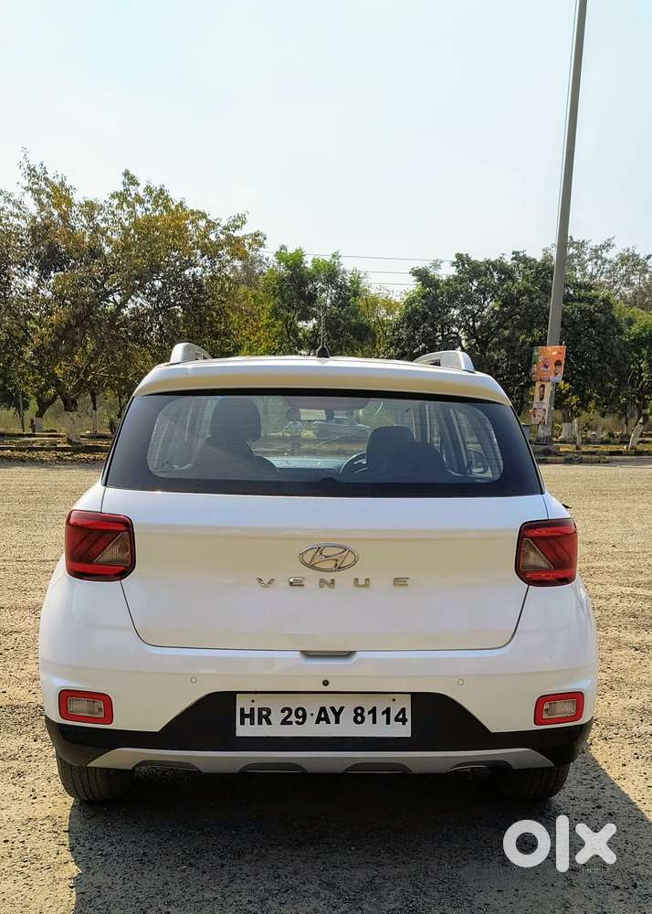 Hyundai Venue S 1.2 Petrol, 2022, Petrol