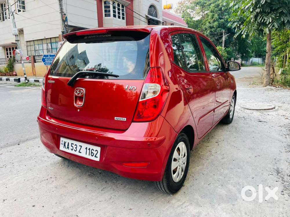 Hyundai I10 Sportz At, 2011, Petrol