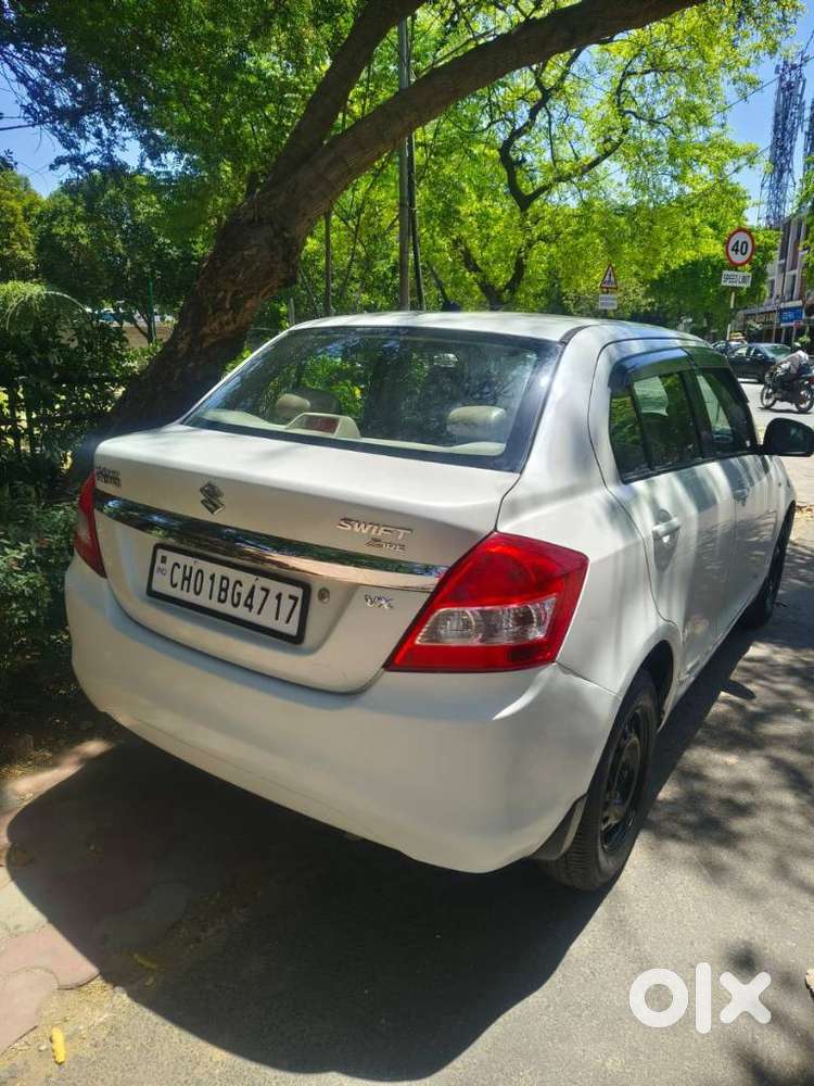 Maruti Suzuki Dzire 1.2 Vxi, 2016, Petrol