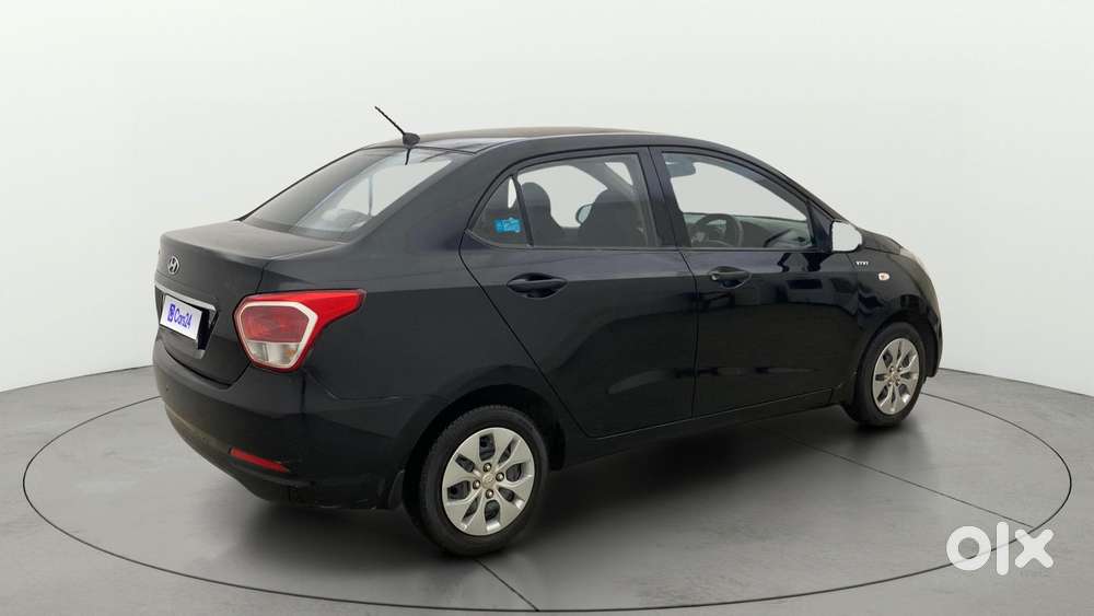 Hyundai Xcent Base 1.2, 2015, Petrol