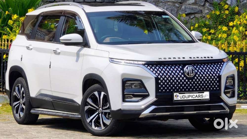Mg Hector Plus Sharp Pro 2.0 Turbo Diesel 7 Str Dual Tone, 2023, Ele..
