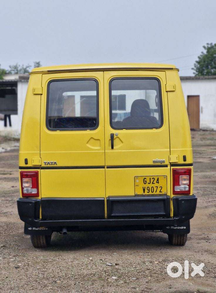 Tata Winger Deluxe - Hi Roof (non-ac), 2016, Diesel