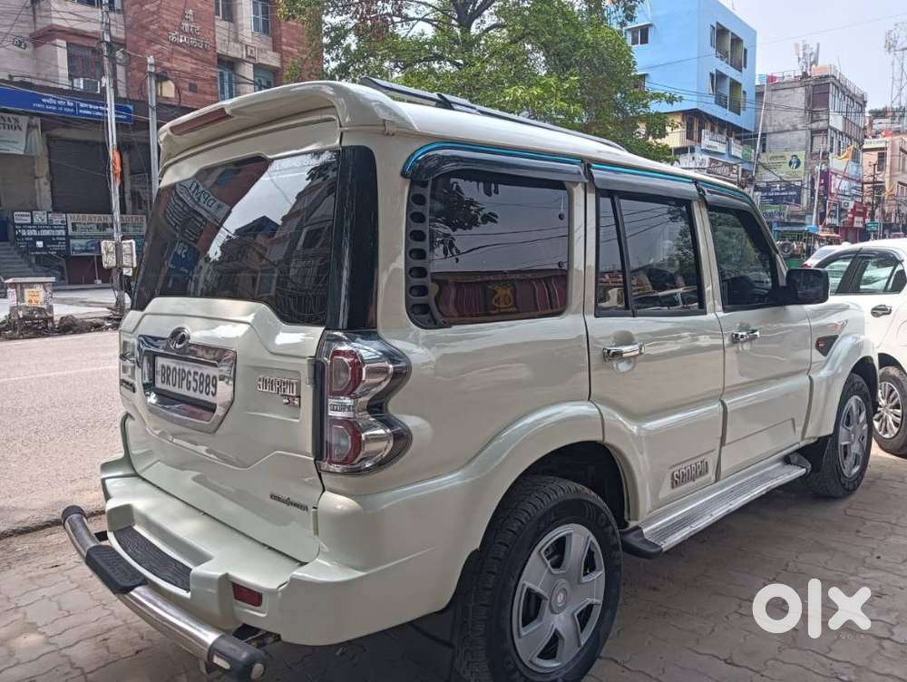 Mahindra Scorpio S4, 2016, Diesel