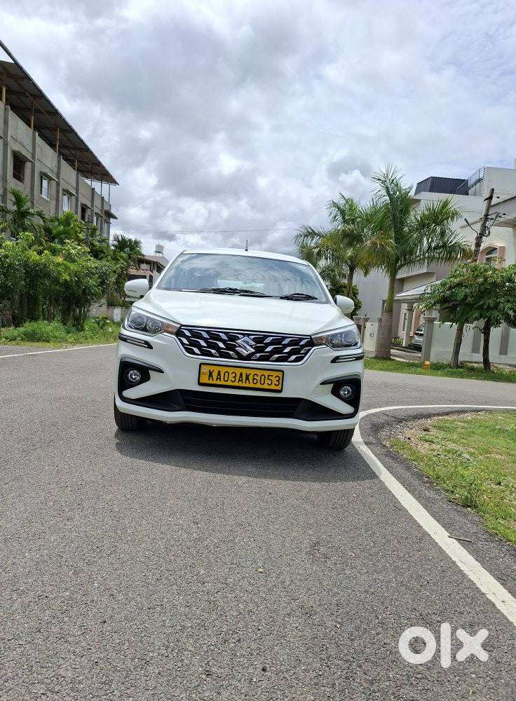 Maruti Suzuki Ertiga 2022-2023  Vxi, 2022, Cng & Hybrids