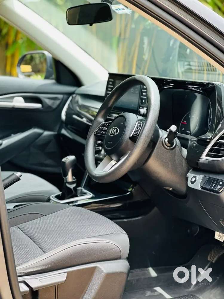 Single Owned Kia Seltos Diesel Htk Plus Low Km In Showroom Condition