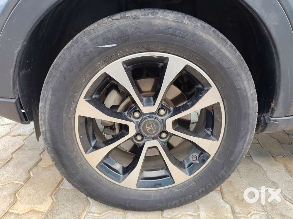 Tata Nexon 1.2 Revotron Xz Plus Dual Tone Roof (s), 2020, Petrol