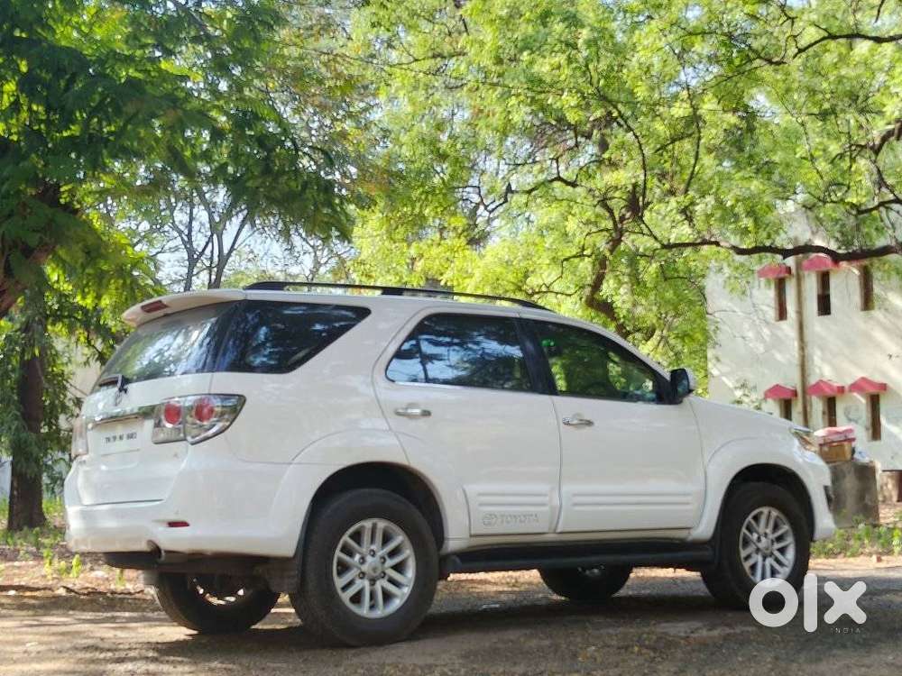 Toyota Fortuner 3.0 4x2 Mt, 2012, Diesel