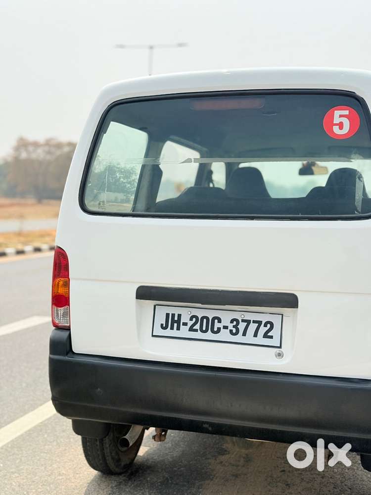 Maruti Suzuki Eeco 2015 Petrol Well Maintained