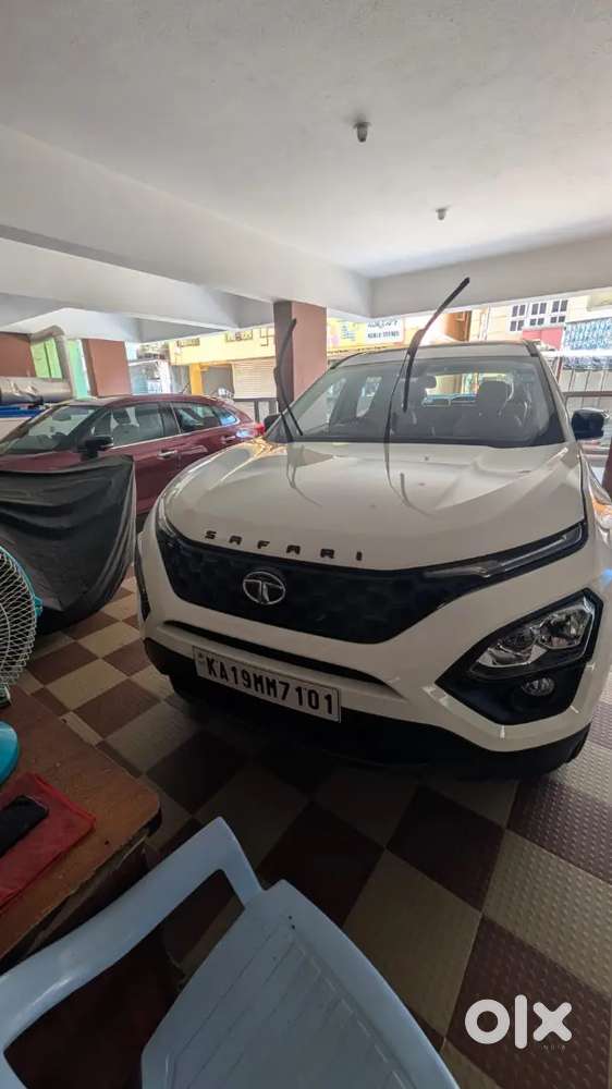 Tata Safari Kryotec Adventure 2022