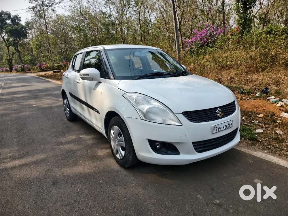 Maruti Suzuki Swift 2011 Petrol 74000 Km Driven