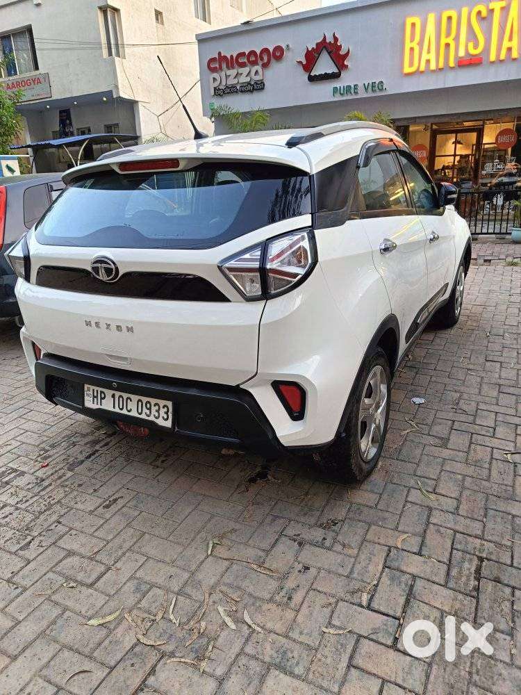 Tata Nexon 1.2 Revotron Xm (s), 2023, Petrol