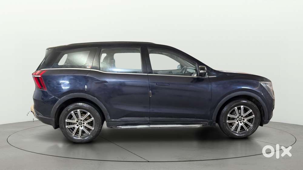 Mahindra Xuv700 2.0 Ax 7 Petrol At Luxury Pack Str, 2023, Petrol