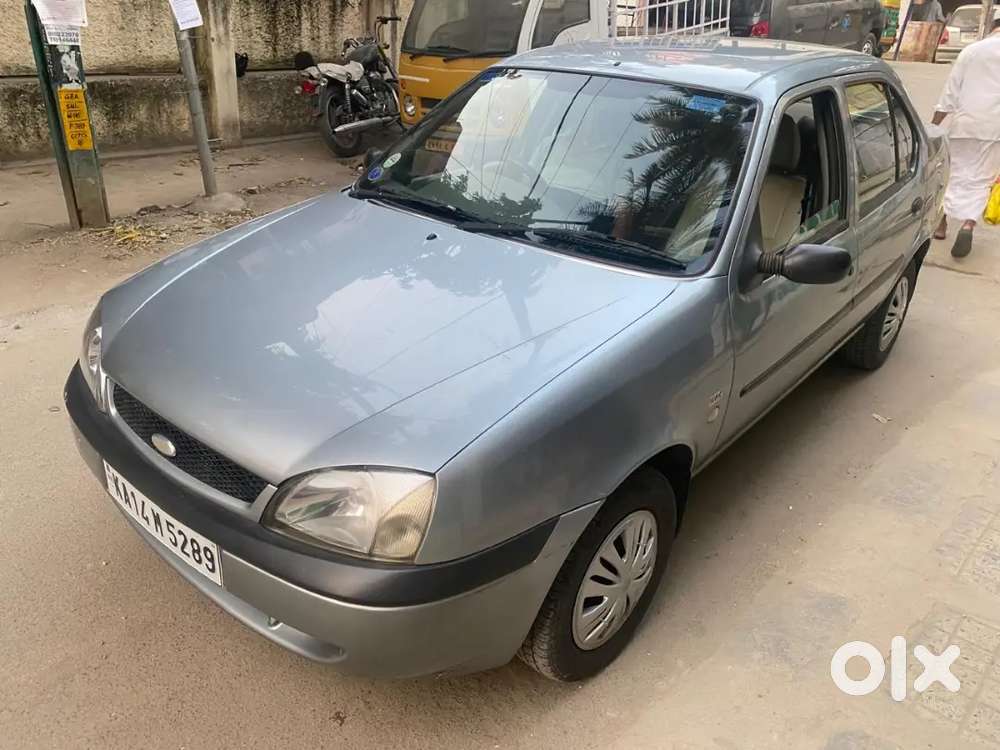 Ford Ikon 1.3 Clxi 2003 Model Fc And Insurance Running Second Owner
