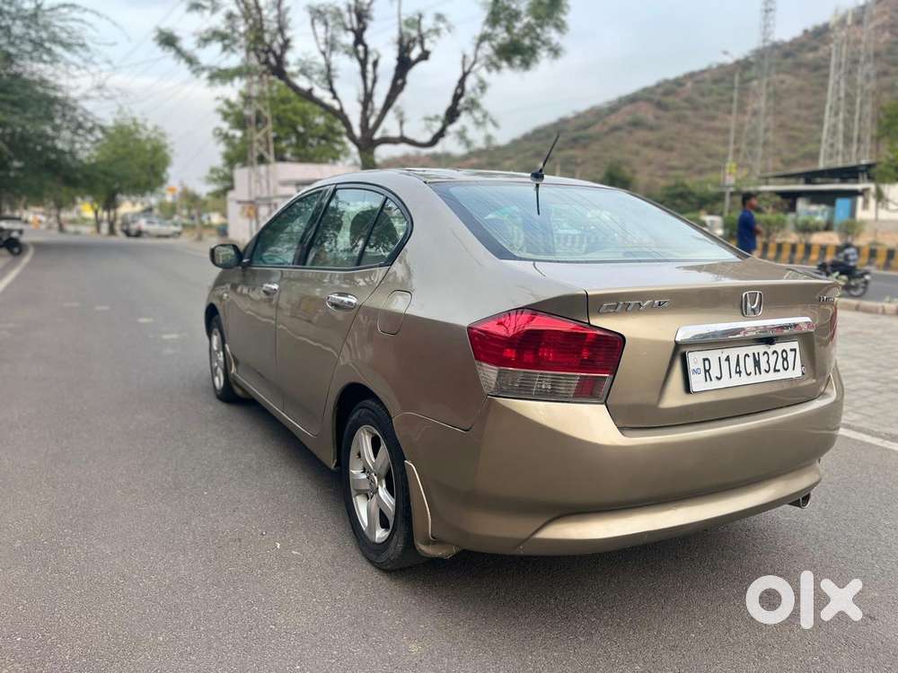 Honda City V Mt Exclusive, 2011, Petrol