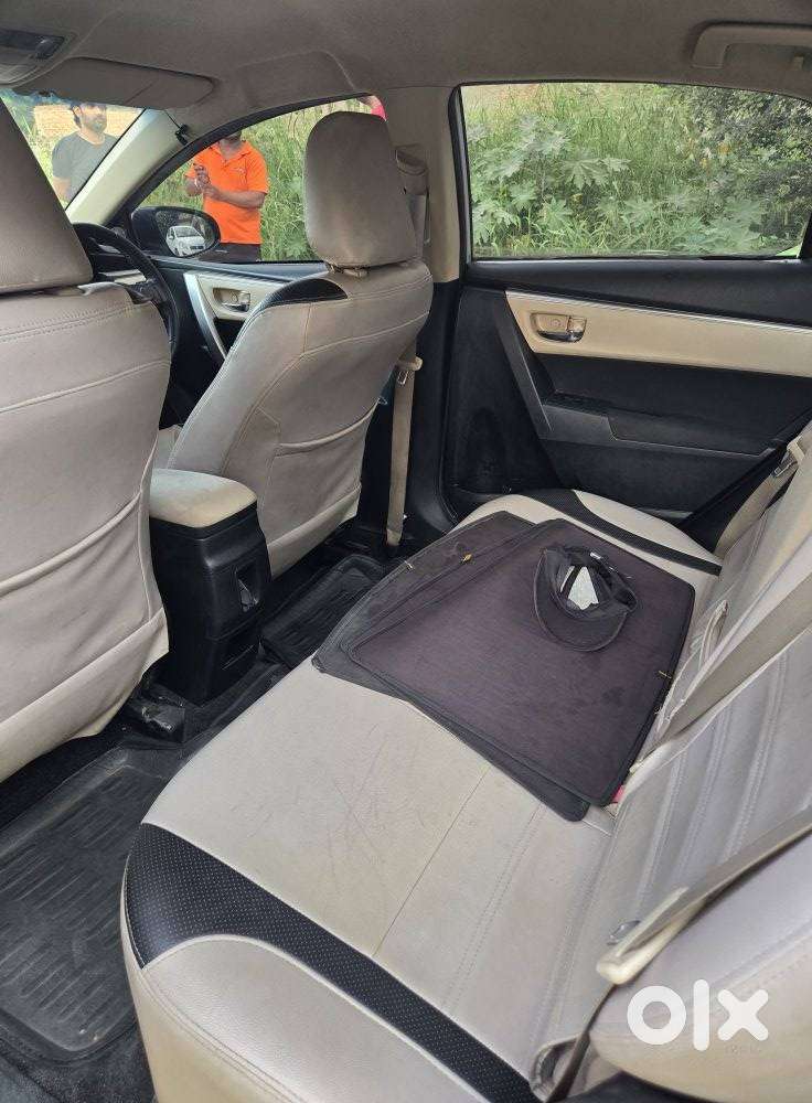 Toyota Corolla Altis 1.8 Gl, 2015, Petrol