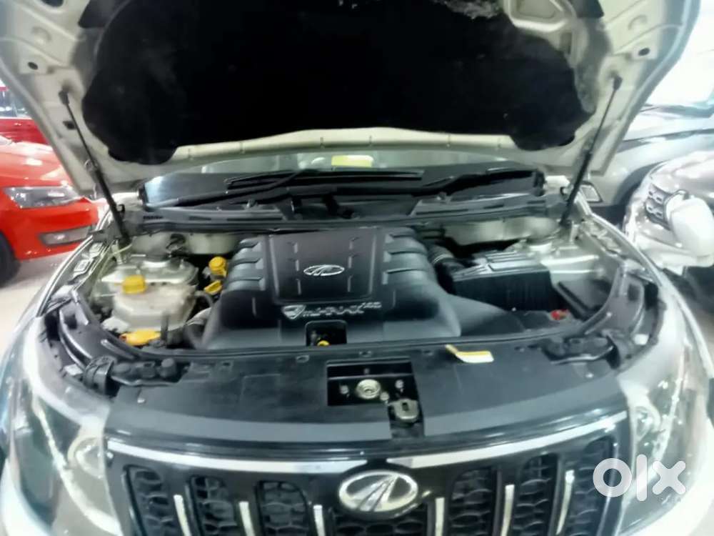 Mahindra Xuv500 2015 Diesel 89500 Km Driven