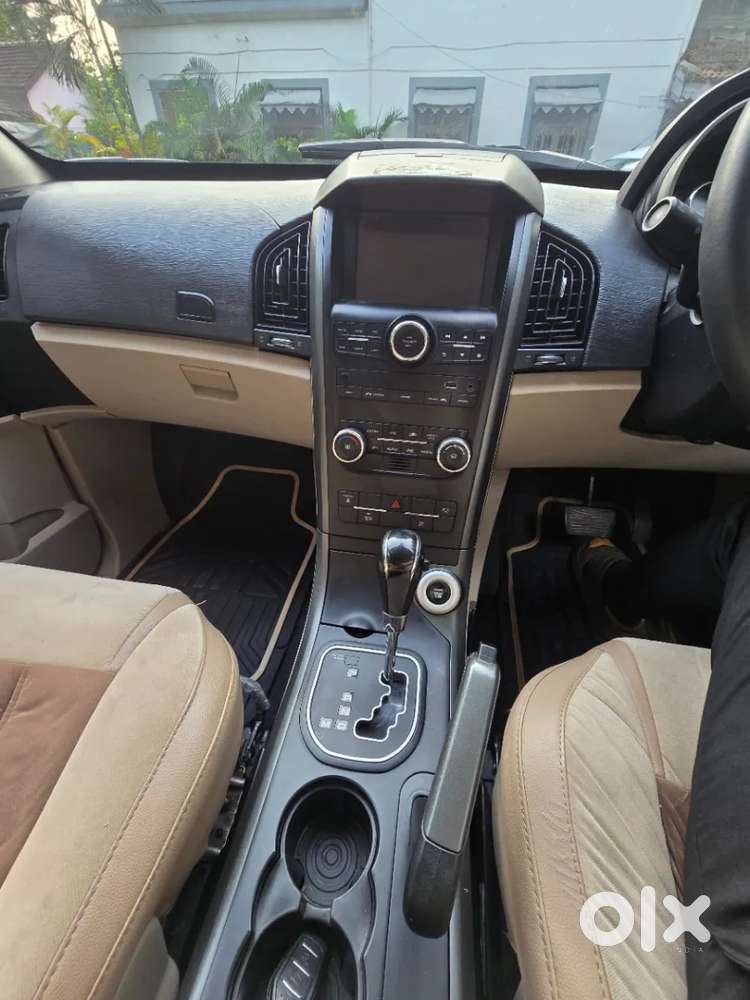 Mahindra Xuv500 W9 At, 2018, Diesel