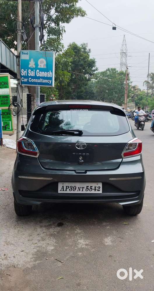 Tata Tiago Xza Plus, 2021, Petrol