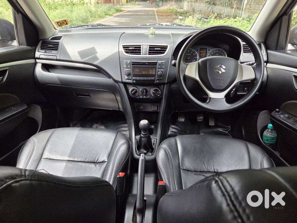 Maruti Suzuki Swift Vxi + Manual, 2017, Petrol