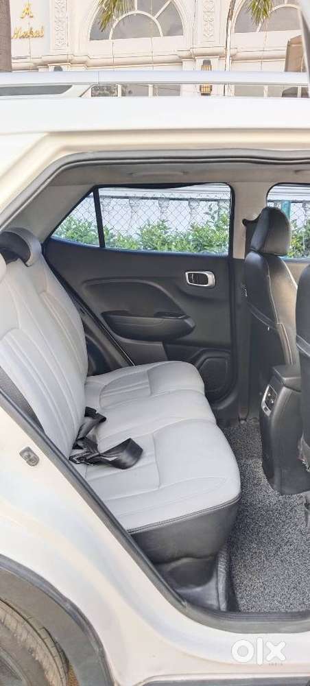 Hyundai Venue Sx Opt Turbo, 2022, Petrol