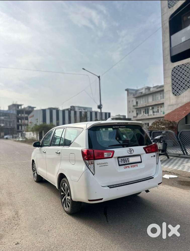 Toyota Innova Crysta 2.8 Z, 2024, Diesel