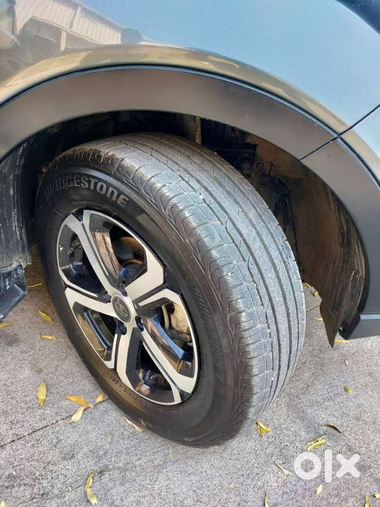 Tata Nexon 1.2 Revotron Xz Plus Dual Tone, 2023, Petrol