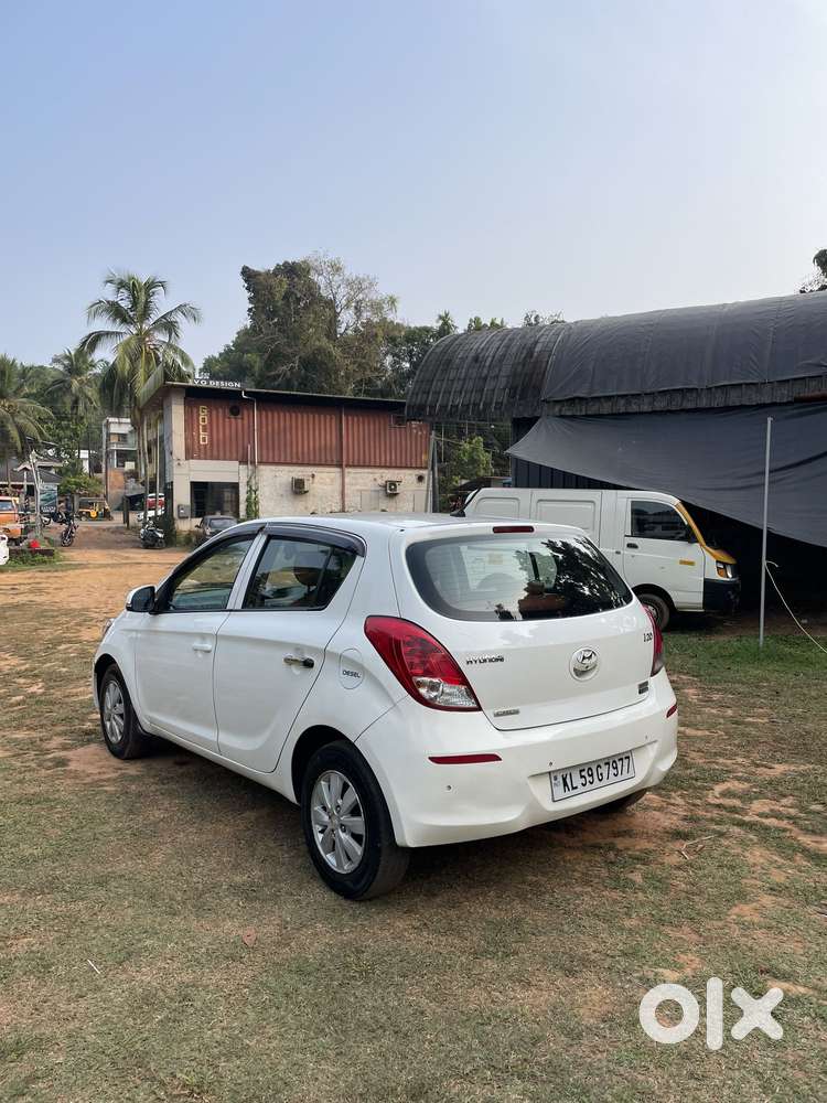 Hyundai I20 2015-2017 Sportz Option 1.4 Crdi, 2013, Diesel