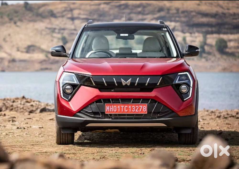 Mahindra Xuv 3xo, 2025