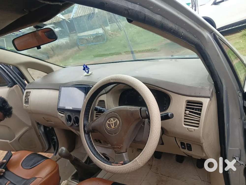 Toyota Innova Hycross 2005 Manual Diesel