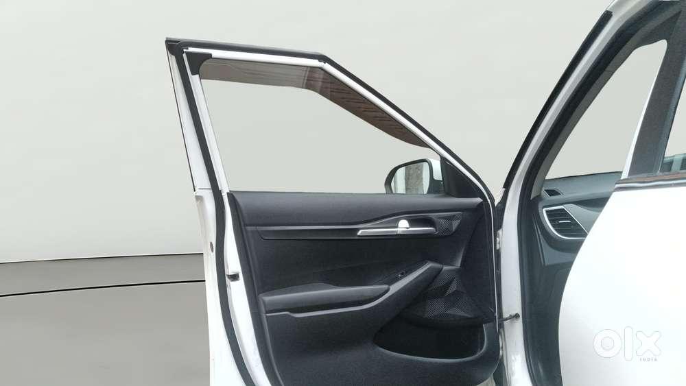 Kia Seltos Htk G, 2021, Petrol