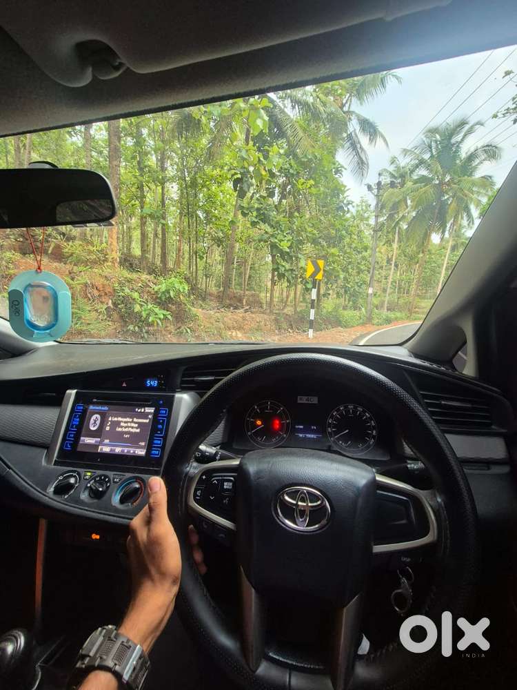 Toyota Innova Crysta 2.4 G Plus Mt 8s, 2018, Diesel