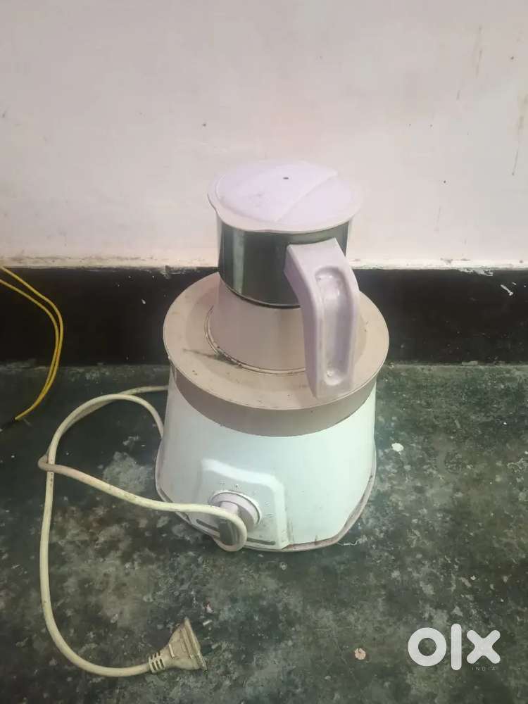 Philips juicer mixer grinder 6 month old