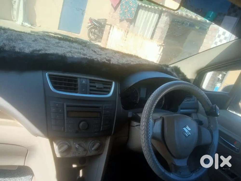 Maruti Suzuki Ertiga 2013
