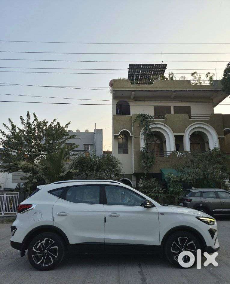 Mg Astor 1.5 Savvy Cvt S Red, 2021, Petrol