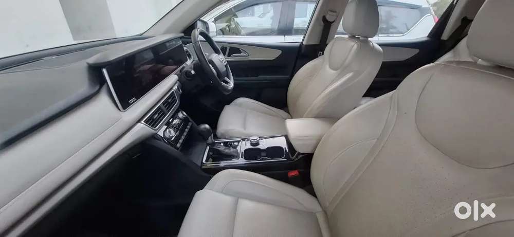 Mahindra Xuv700 Ax7l 2022