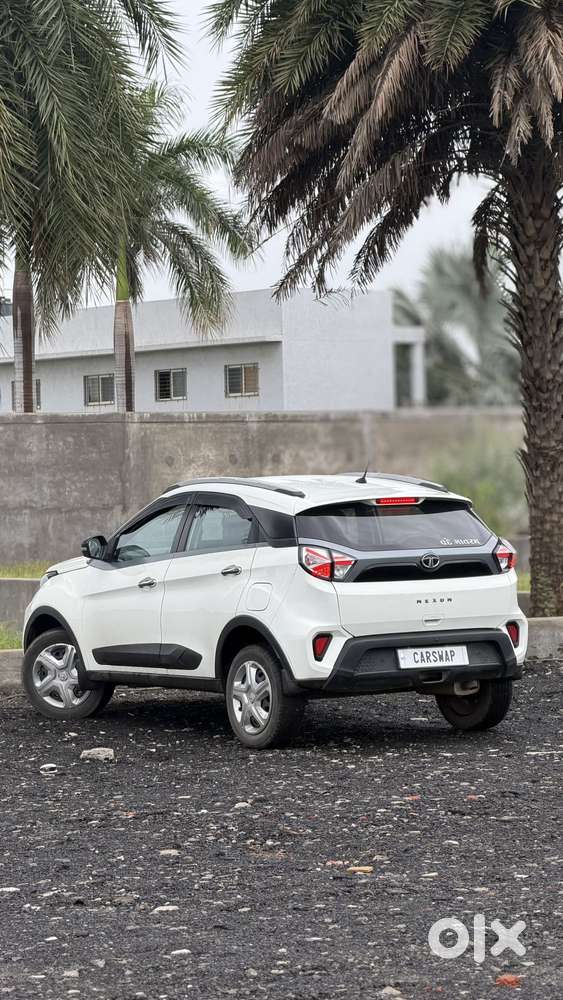Tata Nexon 1.2 Revotron Xm (s), 2012, Petrol