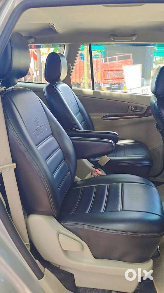 Toyota Innova 2004-2011 2.5 G4 Diesel 7-seater, 2009, Diesel