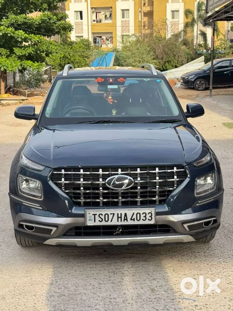 Hyundai Venue S Turbo Dct, 2019, Petrol