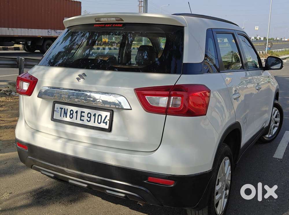 Maruti Suzuki Brezza 1.5 Vxi Smart Hybrid, 2021, Petrol