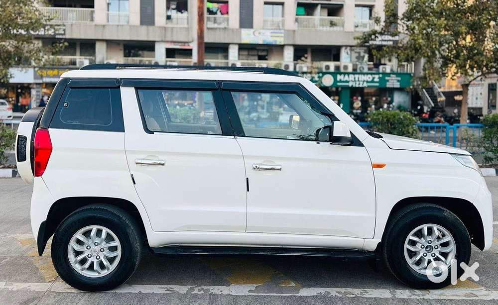 Mahindra Tuv 300 Mhawk100 T8, 2015, Diesel