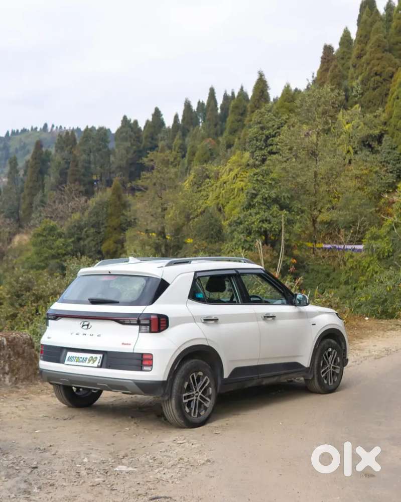 2023 Hyundai Venue Turbo Dct