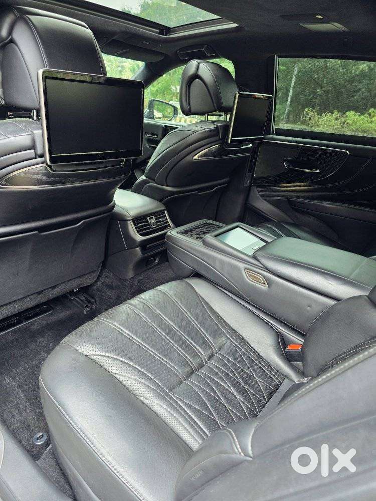 Lexus Ls 500h Ultra Luxury, 2022, Petrol