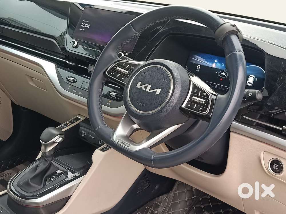 Kia Carens Luxury (o)1.5 Turbo Petrol Dct 7 Str, 2023, Petrol
