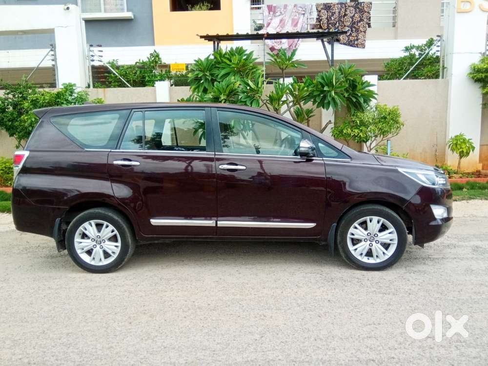 Toyota Innova Crysta 2.8z Automatic, 2018, Diesel