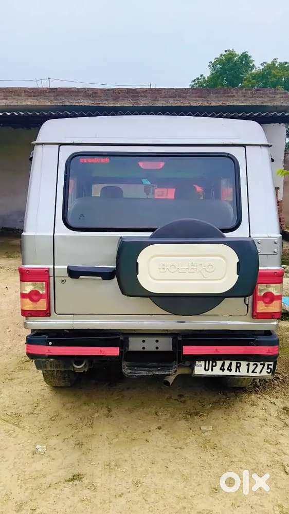 Mahindra Bolero 2010 Silver