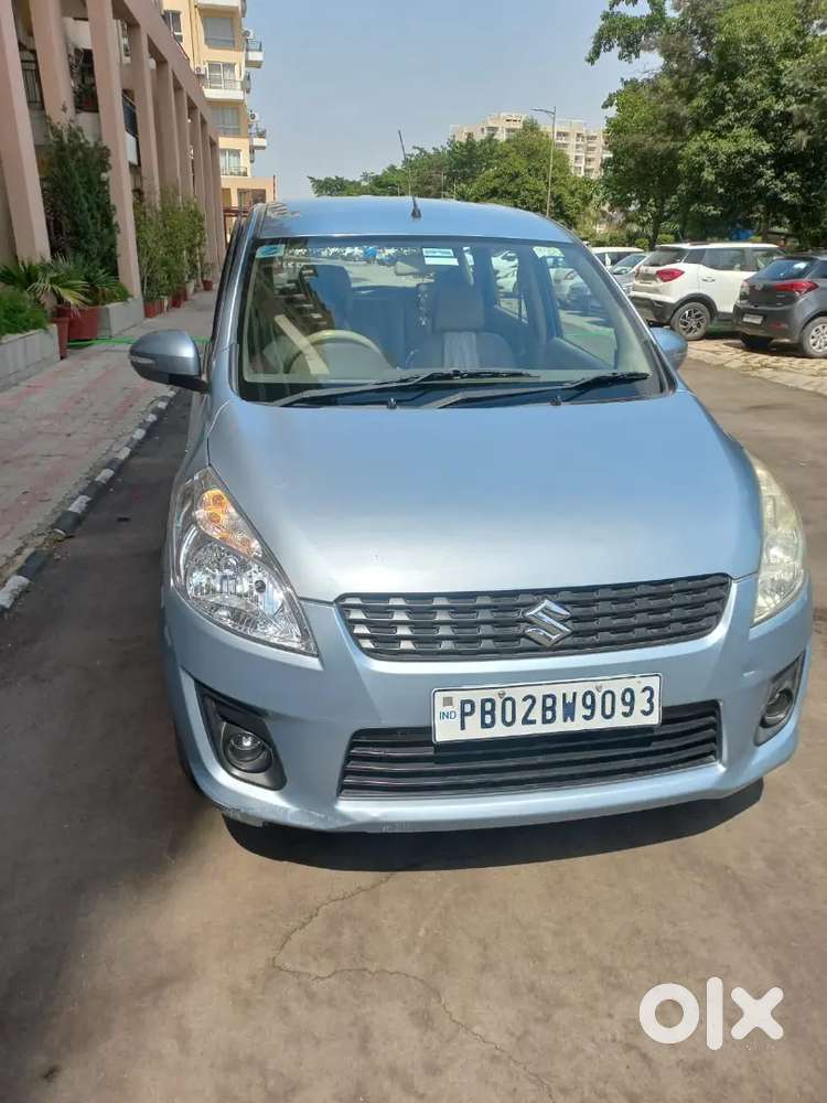 Maruti Suzuki Ertiga 2012 Diesel 175000 Km Driven