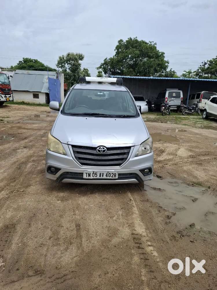 Toyota Innova 2014 Diesel 164000 Km Driven